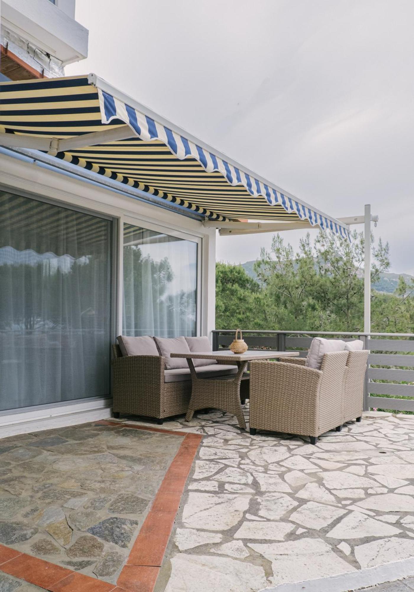 Blue House Apartments Vasilikos  Bagian luar foto