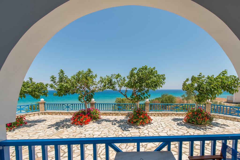 Blue House Apartments Vasilikos  Ruang foto